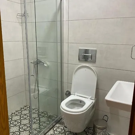 Kaju * בוזבורון